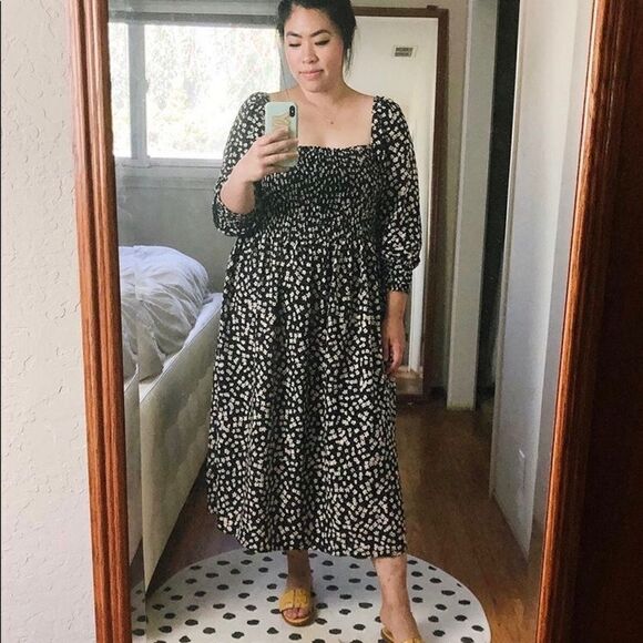 H&M Smock-detail Puff Sleeve Dress Bloggers fav - Picture 13 of 16